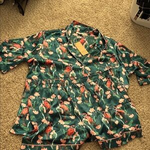 Elegant Floral Women's Pajama Set - Teal and Coral